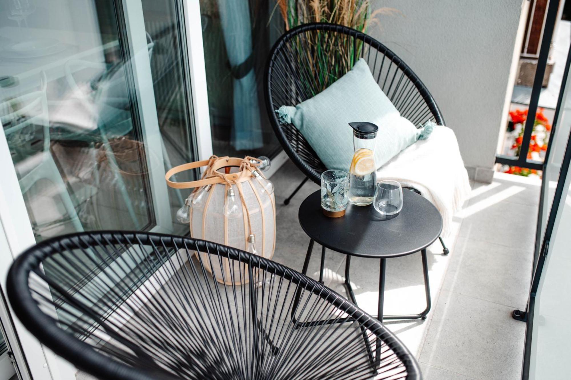 Staszica Apartment *